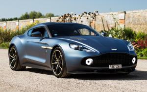 Aston Martin Vanquish Zagato 2017 года (UK)